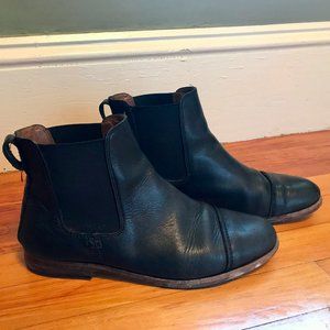 Sutro Chelsea Boots